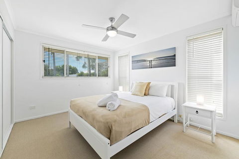 Breakers At Mudjimba Beach - Kingaroy Accommodation 3
