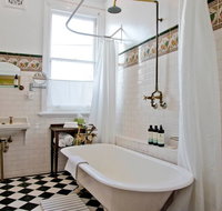 Breathtaking Views In Spacious Balmain House - Kingaroy Accommodation