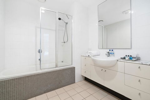 Brighton Bay Apartments - Kingaroy Accommodation 1