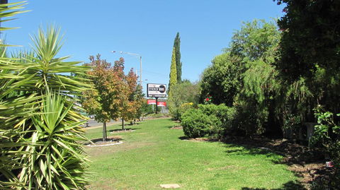 Bristol Hill Motor Inn & Peppa's Licensed Restaurant - Kingaroy Accommodation 2