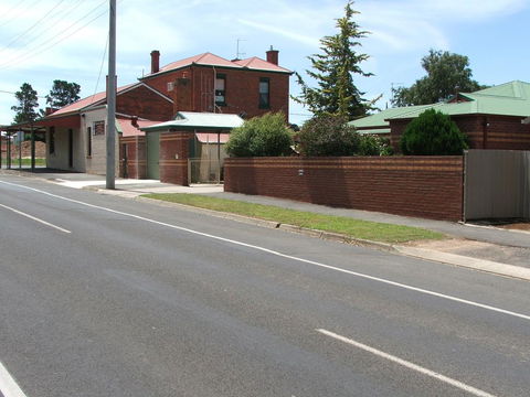 Bristol House Accommodation - Kingaroy Accommodation 0