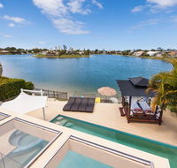 Broadbeach Waterfront Holiday House - Kingaroy Accommodation