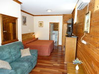 Book Brooklyn Accommodation Vacations Kingaroy Accommodation Kingaroy Accommodation