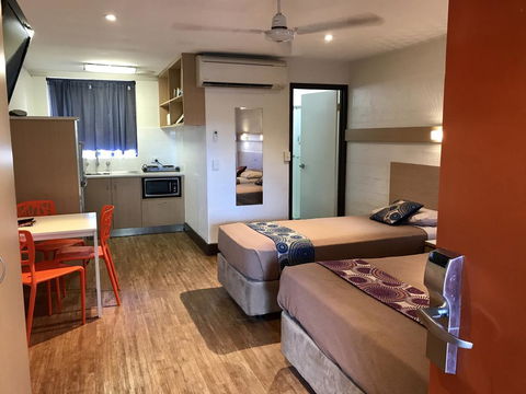 Broome Time Resort - Kingaroy Accommodation 2