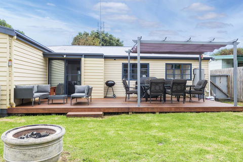 Bruce And Lola's - Kingaroy Accommodation 1