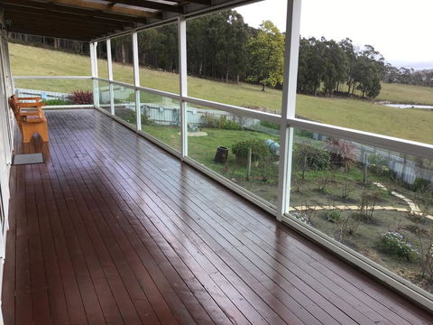 Bruny Sunset Beach GateAway - Kingaroy Accommodation 2