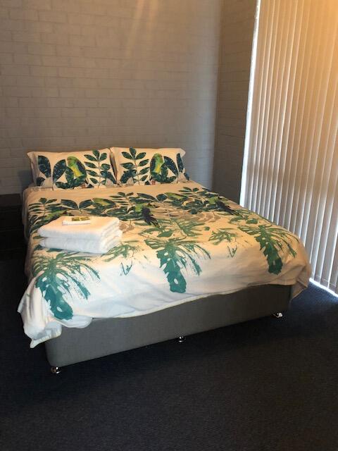 Bull 'n' Bush Hotel Motel - Kingaroy Accommodation 3