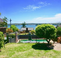 Bundeena Base Holiday Home - Kingaroy Accommodation