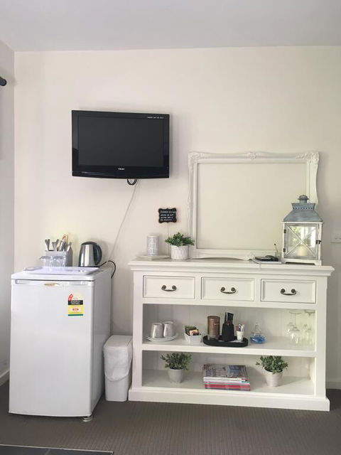 Bungalow On The Coast - Kingaroy Accommodation 1