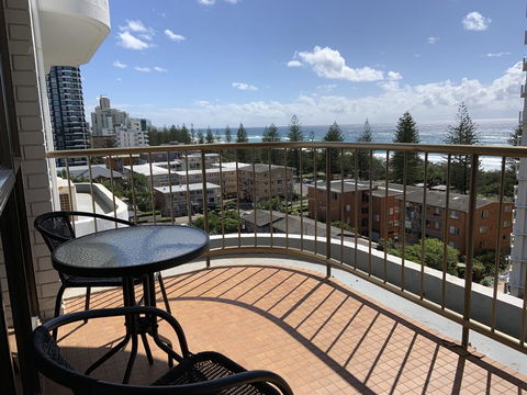 Burleigh Gardens North Hi-Rise Holiday Apartments - Kingaroy Accommodation 0