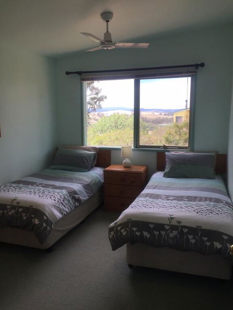 Burnt Creek Cottages - Kingaroy Accommodation 3