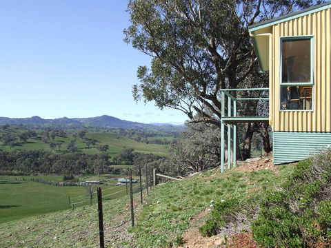 Burnt Creek Cottages - Kingaroy Accommodation 0