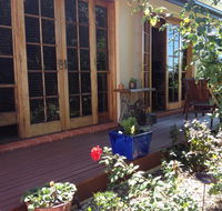 By The Bay - Kingaroy Accommodation