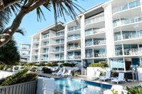 C Bargara Resort