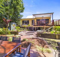 CABARITA BEACH BLISS - HOLIDAY HOME ON THE LAKE - Kingaroy Accommodation