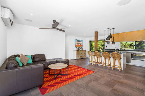 CABARITA BEACH HOUSE 53 - Kingaroy Accommodation 2