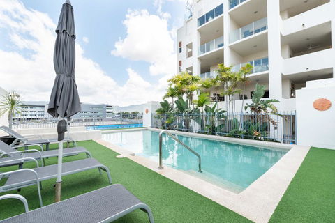 Cairns City Apartments - Kingaroy Accommodation 2