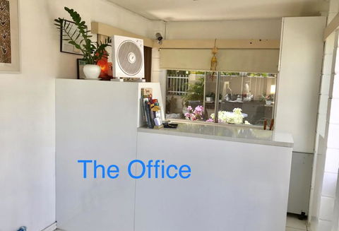 Cairns Motor Inn - Kingaroy Accommodation 2