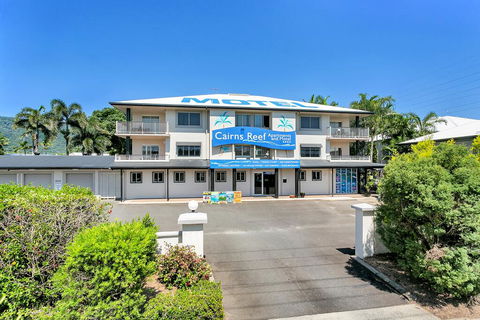 Cairns Reef Apartments & Motel - Kingaroy Accommodation 0