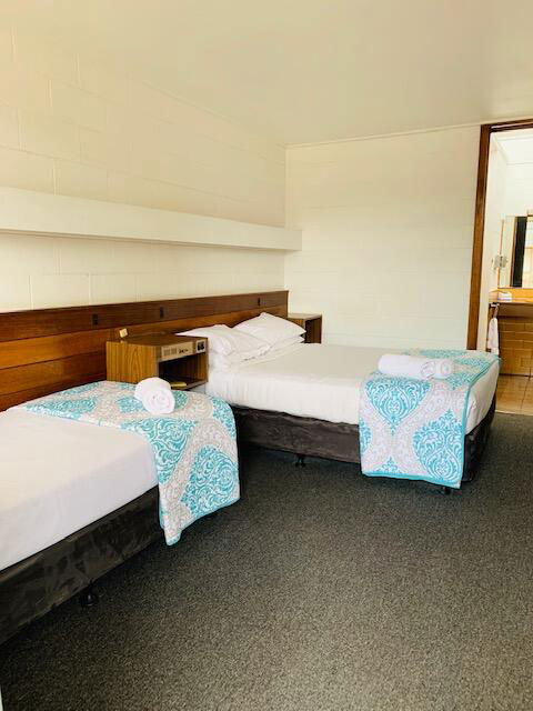 Caledonian Hotel Motel - Kingaroy Accommodation 3
