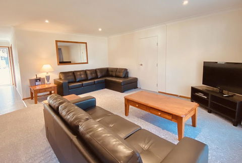 Cam Way Estate - Kingaroy Accommodation 1