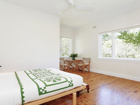 Canary Cottage - Fresh, Clean, Simple & Comfortable - Kingaroy Accommodation 2