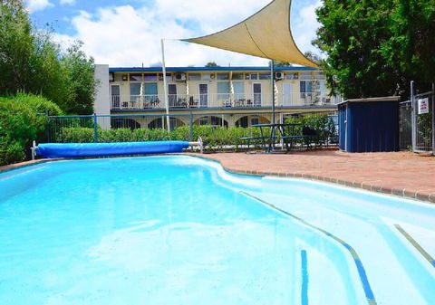 Canberra Short Term And Holiday Accommodation - Kingaroy Accommodation 2