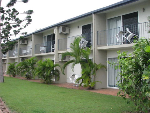Cardwell Beachcomber Motel & Tourist Park - Kingaroy Accommodation 3