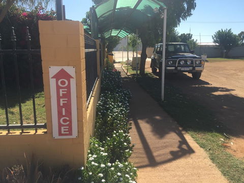 Carnarvon Caravan Park - Kingaroy Accommodation 3
