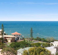 Carolyn's Beach House - Kingaroy Accommodation