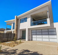 CASABLANCA - DROMANA - Kingaroy Accommodation