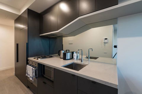 CBD Lovely 1 Bedroom Apt City View@La Trobe Tower - Kingaroy Accommodation 3