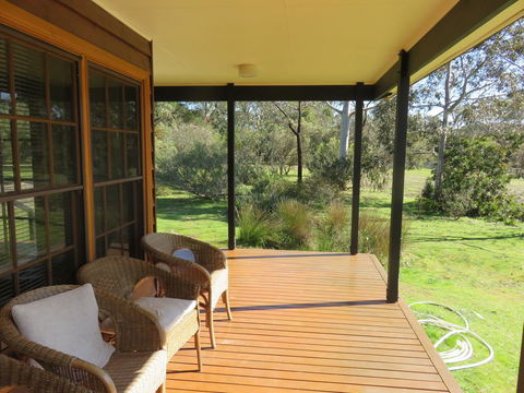 Cedar Cottage Nelson-2 Acre Retreat - Kingaroy Accommodation 1