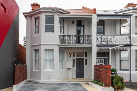 Celestial Suite - Kingaroy Accommodation 2