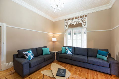 Central Charm - Kingaroy Accommodation 3