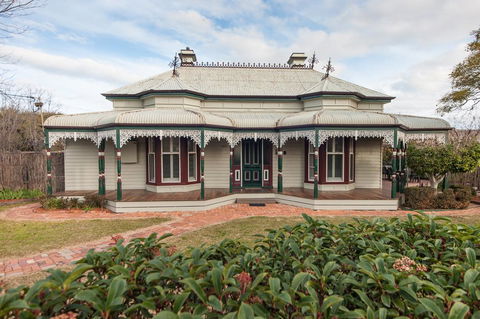 Central Charm - Kingaroy Accommodation 1