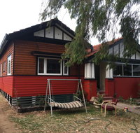 Character 1940s Property - Kingaroy Accommodation