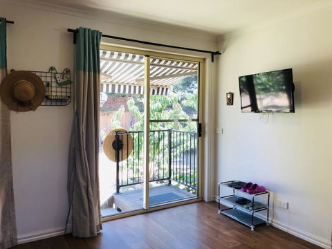 Charlie Sweet Home At Mornington Peninsula - Kingaroy Accommodation 3