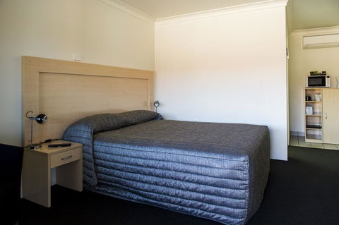 Cherry Blossom Motor Inn - Kingaroy Accommodation 1