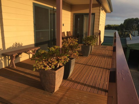 Chill N Sea Coastal Retreat - Kingaroy Accommodation 1