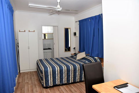 Chinchilla Motel - Kingaroy Accommodation 2
