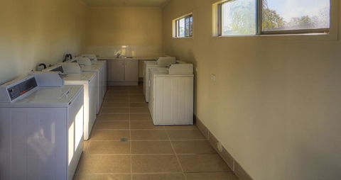 Chinchilla Motor Inn - Kingaroy Accommodation 1
