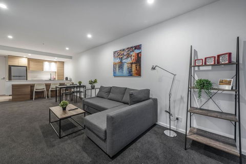 CITY APARTMENT And FREE CITY TOUR BUS NEARBY - Kingaroy Accommodation 3