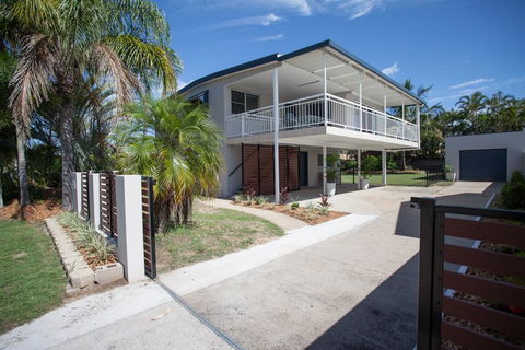 City Beach Holiday House - Kingaroy Accommodation 0