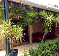 Clarevale Cottage BB - Kingaroy Accommodation