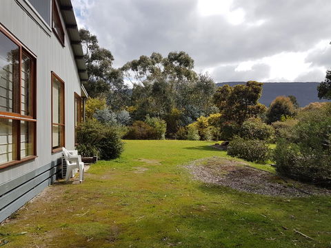Classic Retreat - Kingaroy Accommodation 2