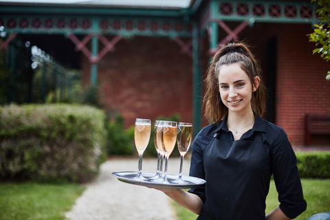 Cleveland Winery - Kingaroy Accommodation 1