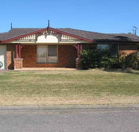 Close to Tea Gardens Waterfront - Kingaroy Accommodation