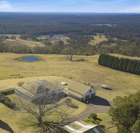 Cloudhill - magnificent rural views to Sydney - Kingaroy Accommodation