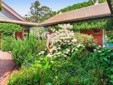 Cloudland - Unique Experience, Whimsical And Wonderful! - Kingaroy Accommodation 2